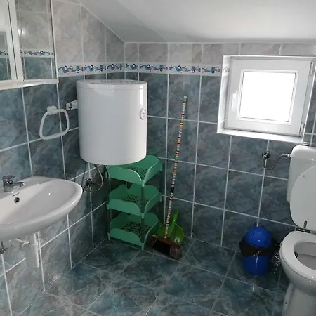 Smokvica - One Bedroom Balcony Apartment *